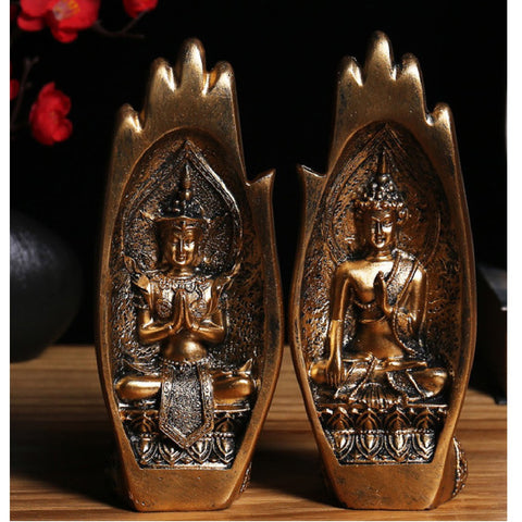 2Pcs Buddha Hand Statue Gold Buddha Sitting in Hand Statue Resin Retro Art