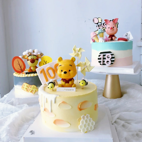 Cake Topper Cake Decoration - Bear Winnie the Pooh