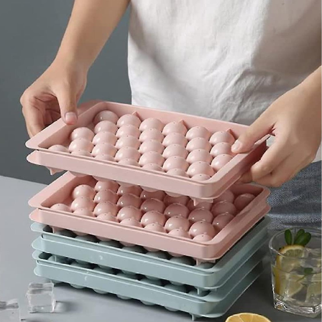 33 Grids Ice Ball Ice Cube Maker Mould Ice Sphere Tray With Lid For Freezer 2Pcs
