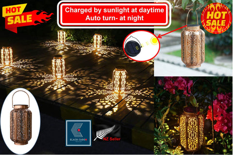 Solar Hanging Lantern Light Waterproof Metal Decorative Garden Decorative Lamp