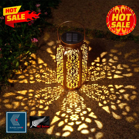 Solar Hanging Lantern Light Waterproof Metal Decorative Garden Decorative Lamp