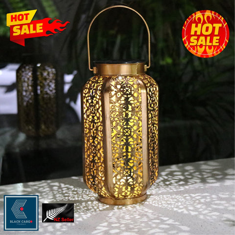 Solar Hanging Lantern Light Waterproof Metal Decorative Garden Decorative Lamp